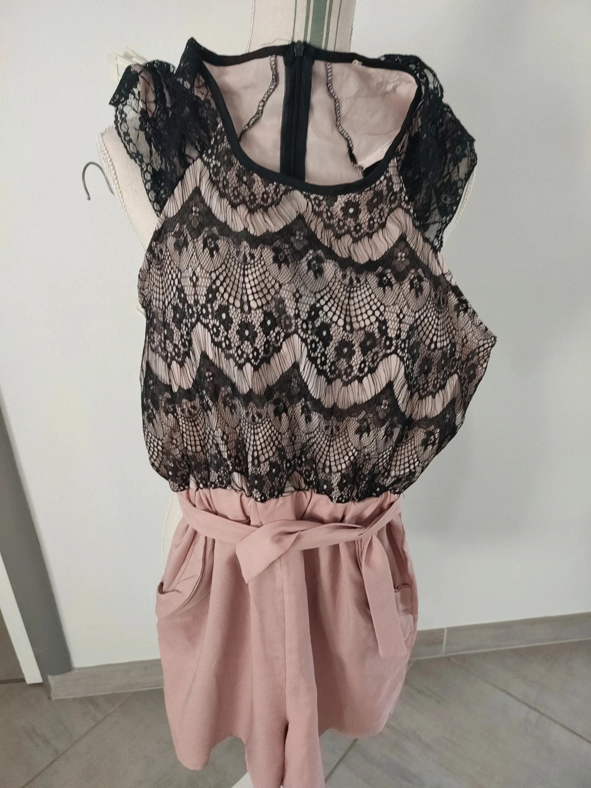 Women's short jumpsuit size M – photo 2